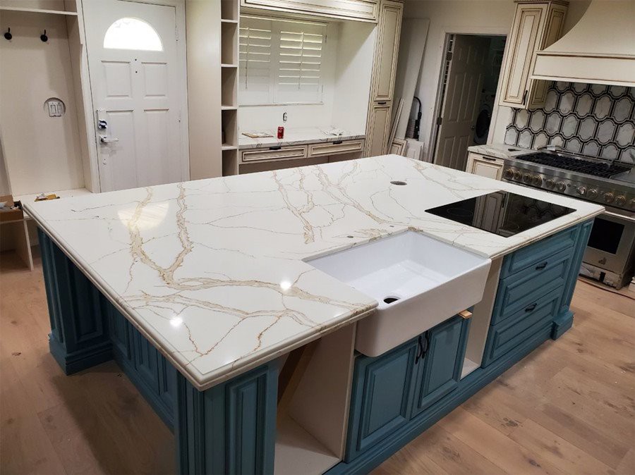 Calacatta Gold Vein Quartz Kitchen Countertop Calacatta Gold Vein Quartz Kitchen Countertop
