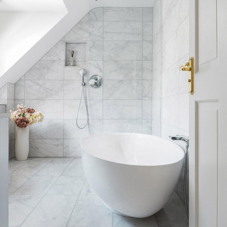 Statuary White Marble Bathroom.jpeg Statuary White Marble Bathroom.jpeg