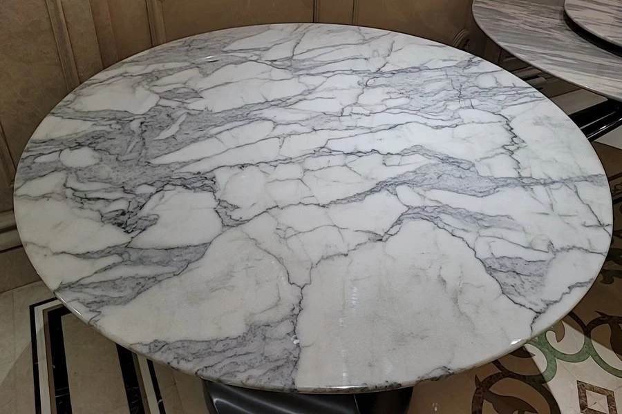 Calacatta Arabescato Marble Table Calacatta Arabescato Marble Table