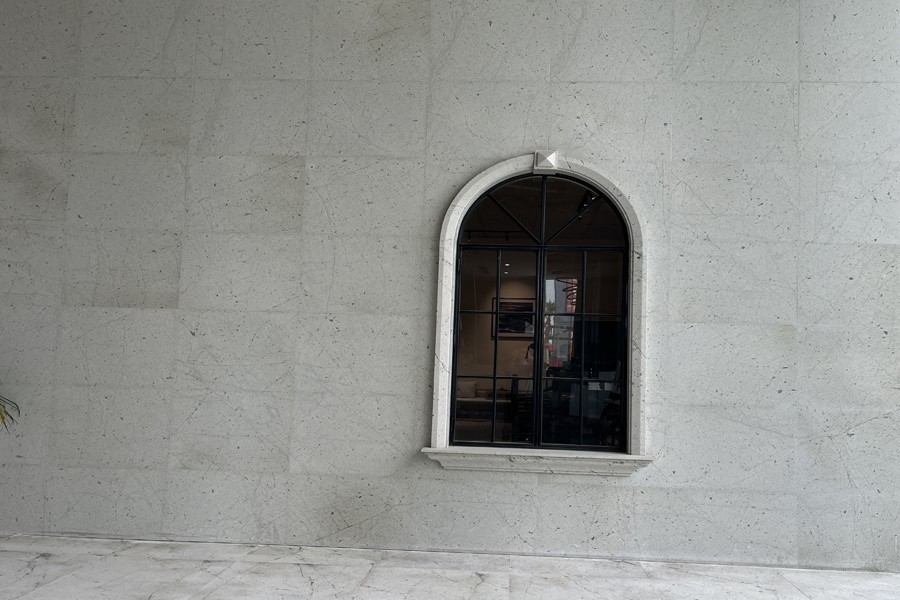 Silver Grey Granite Wall Facade Silver Grey Granite Wall Facade