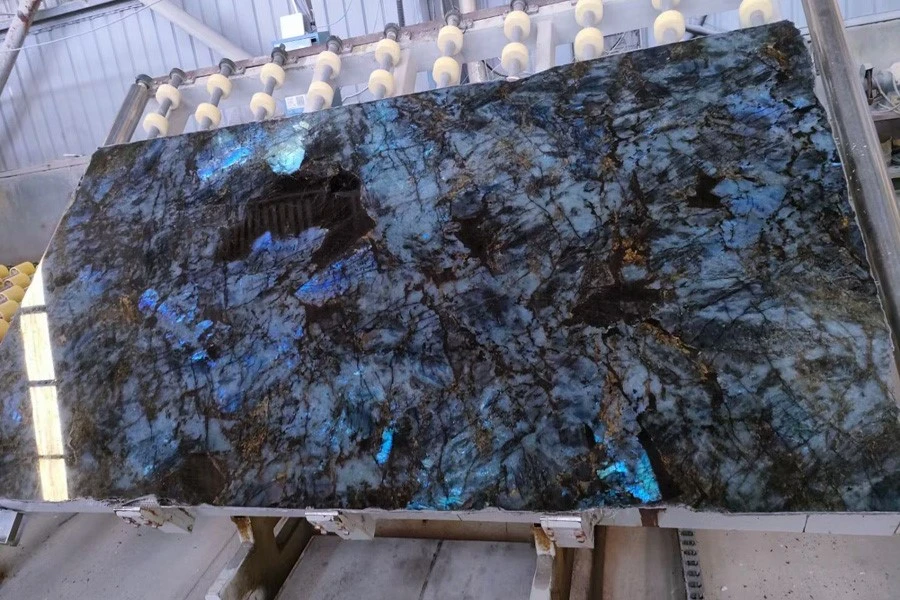 Aphrodite Blue Granite Slab Polishing Aphrodite Blue Granite Slab Polishing