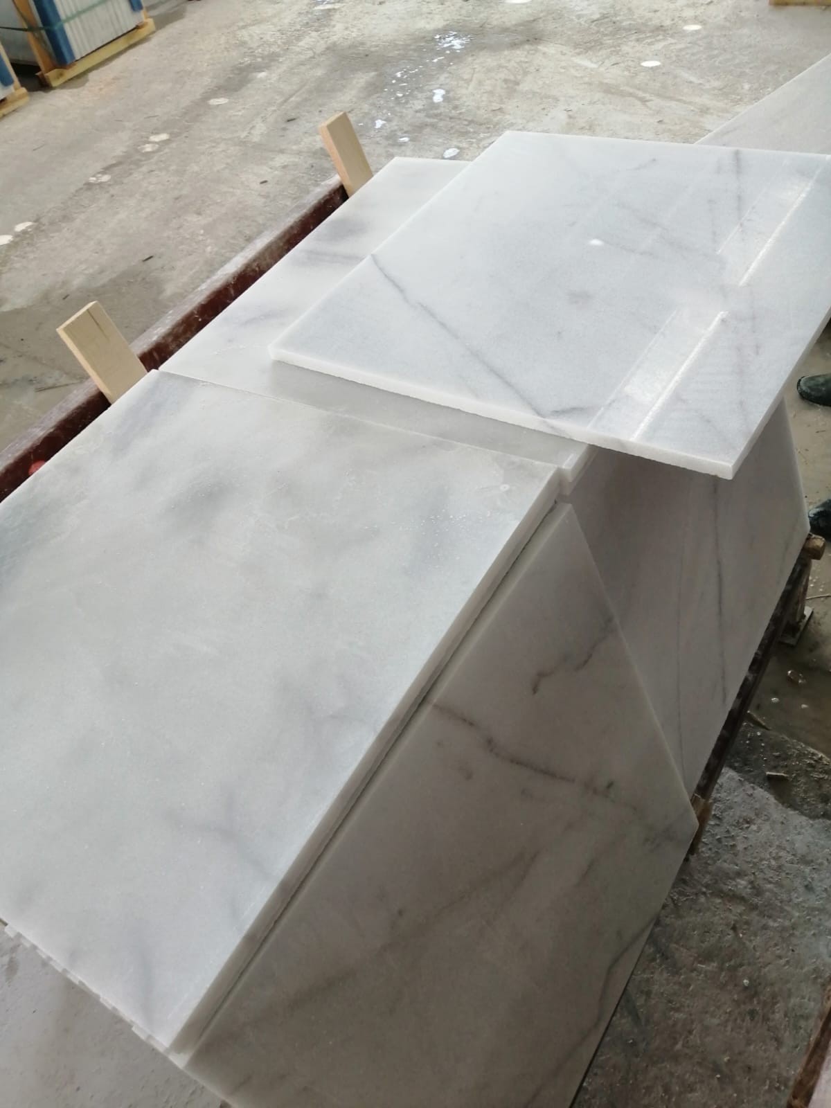 Canaria White Marble Polished Tile Canaria White Marble Polished Tile
