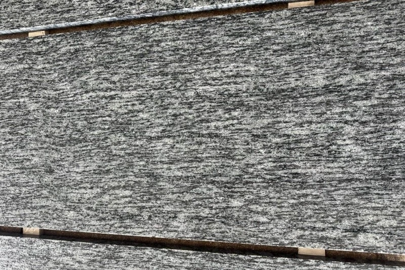 Maritaca Green Granite Tile Vein Cutting Maritaca Green Granite Tile Vein Cutting